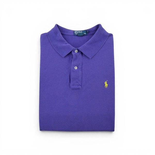 Second life - T-shirt męski Polo Ralph Lauren z krótkim rękawem - Jak nowy. Fioletowe koszulki polo męskie Ralph Lauren, l, bez wzorów, bez ramiączek. Za 127.76 zł.