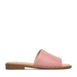 Klapki Lasocki. Czerwone klapki damskie Lasocki, bez wzorów, bez obcasa. Za 139.99 zł.