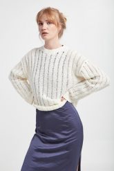 Sweter damski Julia SAMSØE SAMSØE. Swetry klasyczne damskie Samsoe & Samsoe, xs, bez kołnierzyka. W wyprzedaży za 399.50 zł.