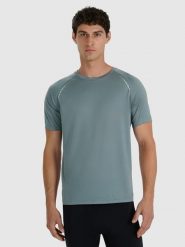 4F Koszulka do biegania szybkoschnąca męska - szara S. Szare t-shirty sportowe męskie 4f, l, z materiału, bez ramiączek, do biegania. Za 129.99 zł.