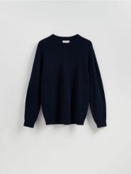 Sweter z wełną - granatowy. Niebieskie swetry męskie Reserved, l, bez wzorów, z dzianiny, bez kołnierzyka. Za 239.99 zł.
