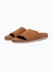 Męskie klapki z naturalnego zamszu na korkowej podeszwie - camel V1 - Rozmiar: 45. Brązowe klapki i japonki męskie Ombre Clothing, z jeansu. W wyprzedaży za 149.99 zł.