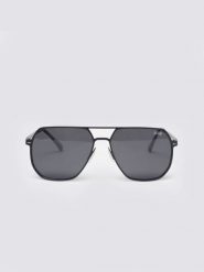 Okulary przeciwsłoneczne męskie czarne Suno 906. Czarne okulary przeciwsłoneczne męskie Big Star. Za 79.99 zł.