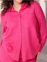 Koszula z domieszką lnu PLUS SIZE - różowy. Czerwone koszule damskie Sinsay, l, bez wzorów, z materiału, bez kołnierzyka, plus size, bez ramiączek. Za 49.99 zł.
