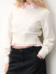 Sweter - kremowy. Białe swetry klasyczne damskie Sinsay, l, bez kołnierzyka. Za 42.99 zł.