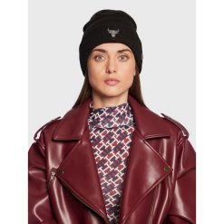 Czapka New Era. Czarne czapki zimowe damskie New Era. Za 139.99 zł.