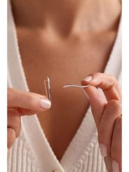 Heliophilia Srebrne kolczyki-wkrętki rozmiar: onesize. Szare kolczyki damskie Heliophilia, srebrne. Za 50.45 zł.