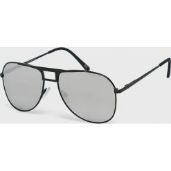 Vans - Okulary. Czarne okulary przeciwsłoneczne męskie Vans, z materiału. W wyprzedaży za 69.90 zł.