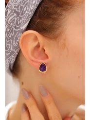 Pierres delicates Pozłacane kolczyki-wkrętki z ametystami rozmiar: onesize. Żółte kolczyki damskie Pierres delicates, z ametystem, pozłacane. Za 100.28 zł.