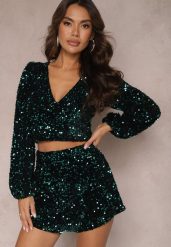 Zielone Szorty Imitujące Spódnicę Ozdobione Cekinami Colla. Zielone szorty damskie Renee, bez wzorów, eleganckie. Za 119.99 zł.