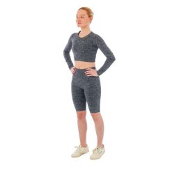 Damski zestaw sportowy Xtreme - krótkie spodenki + sportowy Croptop - Antracyt. Szare spodenki sportowe damskie XTREME SOCKSWEAR, bez wzorów, sportowe. Za 177.99 zł.