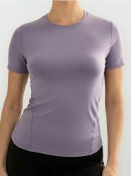 Koszulka sportowa Gym Hard - fioletowy. Fioletowe bluzki sportowe damskie Sinsay, l, bez kołnierzyka, bez ramiączek. Za 25.99 zł.