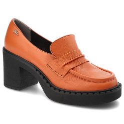 Pomarańczowe Półbuty Blu Wygodne Skórzane Buty Na Obcasie. Brązowe półbuty damskie Blu, bez wzorów, ze skóry, bez obcasa, na obcasie. Za 275.00 zł.
