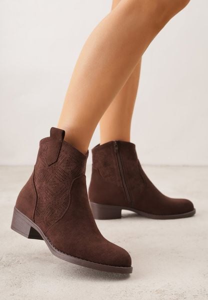 Brązowe Ażurowe Botki na Słupku Typu Kowbojki Iolerine. Brązowe botki damskie Renee, z jeansu, bez obcasa, na płaskiej podeszwie, bez zapięcia. Za 159.99 zł.