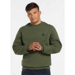 Bluza męska Pitbull Small Logo. Zielone bluzy bez kaptura męskie PITBULL, bez wzorów, sportowe, bez kołnierzyka, bez ramiączek. W wyprzedaży za 169.00 zł.