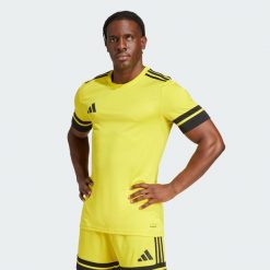 Koszulka Squadra 25. Czarne t-shirty sportowe męskie Adidas, l, z materiału, bez ramiączek, do piłki nożnej. Za 73.99 zł.