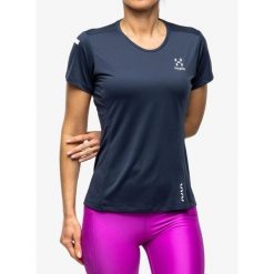 Koszulka szybkoschnąca damska Haglofs L.I.M Tech Tee. Niebieskie bluzki sportowe damskie Haglöfs, l, bez wzorów, bez ramiączek. Za 144.99 zł.