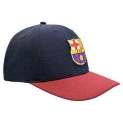 FC Barcelona czapka z daszkiem bejsbolówka Cap FCB Always Blaugrana. Czerwone czapki męskie FC Barcelona, bez wzorów, z materiału. Za 99.00 zł.