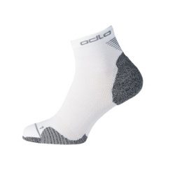 Skarpetki do biegania dla dorosłych Odlo Ceramicool QUARTER. Białe skarpetki damskie Odlo, bez wzorów. Za 89.99 zł.