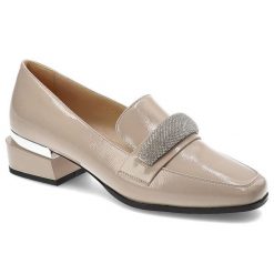 Beżowe Półbuty S.Barski Damskie Eleganckie Obuwie. Brązowe półbuty damskie S.BARSKI, bez wzorów, ze skóry ekologicznej, eleganckie, bez obcasa, na obcasie. Za 189.00 zł.