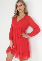 Czerwona Sukienka Pronestra. Czerwone sukienki damskie Born2be, l, bez wzorów, z materiału, eleganckie, bez kołnierzyka, bez ramiączek, mini, kopertowe. W wyprzedaży za 103.99 zł.