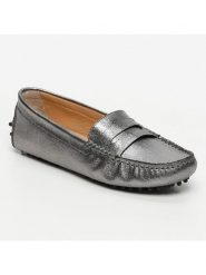 CHARLES & SMITH Mokasyny "Thandie" w kolorze srebrnym rozmiar: 39. Szare mokasyny damskie CHARLES & SMITH. Za 174.43 zł.