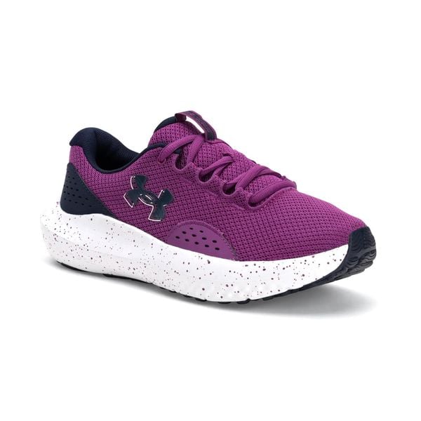 Buty do biegania damskie Under Armour Charged Surge 4. Fioletowe obuwie do biegania damskie Under Armour. Za 175.99 zł.