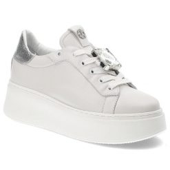 Białe Sneakersy Carinii Wygodne Sportowe Obuwie Damskie. Białe buty sportowe na co dzień damskie Carinii, bez wzorów, z materiału. Za 629.00 zł.