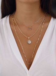 Luja Bijoux Pozłacany naszyjnik z cyrkoniami rozmiar: onesize. Żółte naszyjniki damskie Luja Bijoux, metalowe. Za 96.14 zł.