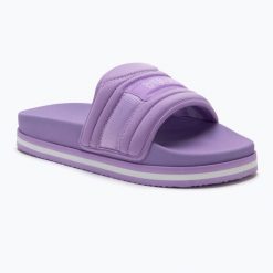 Klapki damskie FILA Morro Bay Zeppa Lounge. Fioletowe klapki damskie Fila, bez wzorów, bez obcasa. Za 89.99 zł.