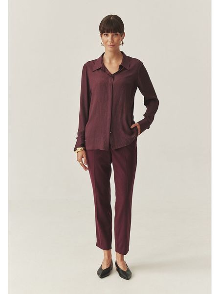 TATUUM Spodnie "Kolia" w kolorze bordowym rozmiar: 38. Czerwone spodnie materiałowe damskie Tatuum, bez wzorów, z materiału. Za 203.93 zł.