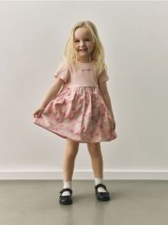 Bawełniana sukienka - pastelowy róż. Czerwone sukienki dziewczęce Reserved, bez wzorów, z bawełny, bez ramiączek. Za 69.99 zł.