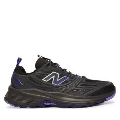 Buty do biegania New Balance. Czarne obuwie do biegania damskie New Balance. Za 349.99 zł.