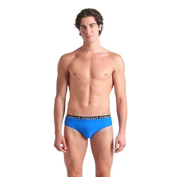 Kąpielówki Arena Elastic Logo. Niebieskie kąpielówki męskie Arena, m, bez wzorów, do pływania. Za 212.50 zł.