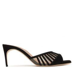 Klapki MALONE SOULIERS. Czarne klapki damskie MALONE SOULIERS, bez wzorów, bez obcasa. Za 1,609.00 zł.