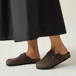 Damskie muły Kaber. Brązowe obuwie trekkingowe damskie Regatta. Za 149.99 zł.