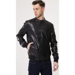 Czarna Kurtka Eventuate. Czarne kurtki męskie Born2be, l, bez wzorów, bez kaptura. Za 149.99 zł.