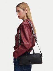 Karl Lagerfeld Jeans Torebka B3W30172 Czarny. Czarne torebki klasyczne damskie Karl Lagerfeld Jeans, bez wzorów, z jeansu, bez dodatków. Za 649.99 zł.