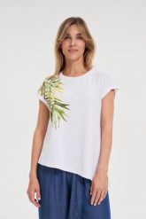 T-shirt z okrągłym dekoltem biały. Białe t-shirty damskie MOODO, l, bez wzorów, z bawełny, bez kołnierzyka. Za 49.99 zł.