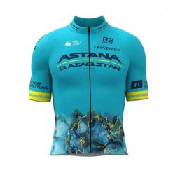 Koszulka rowerowa męska Biemme Astana. Niebieskie t-shirty sportowe męskie Biemme, m, bez ramiączek, rowerowe. W wyprzedaży za 390.00 zł.