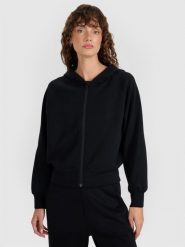 4F Bluza dresowa rozpinana z modalem damska - czarna S. Czarne bluzy sportowe damskie 4f, s, z dresówki. W wyprzedaży za 189.99 zł.