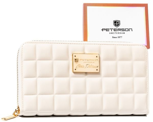 Stylowy portfel-piórnik damski z wypukłym zdobieniem - Peterson. Portfele damskie z aplikacjami. Za 34.00 zł.