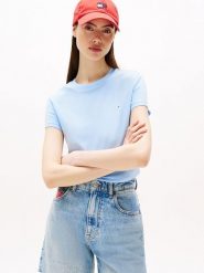 TOMMY JEANS Koszulka w kolorze błękitnym rozmiar: XS. Niebieskie bluzki damskie Tommy Jeans, xs, bez wzorów, z bawełny, bez kołnierzyka, bez ramiączek. Za 88.02 zł.