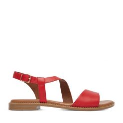 Sandały Lasocki. Czerwone sandały damskie Lasocki, bez wzorów, bez obcasa, na płaskiej podeszwie. Za 139.99 zł.