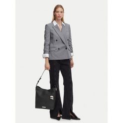 Torebka KARL LAGERFELD. Czarne torebki klasyczne damskie Karl Lagerfeld, bez wzorów, bez dodatków. Za 849.99 zł.