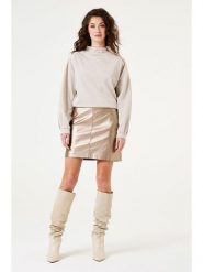 Garcia Sweter w kolorze beżowym rozmiar: M. Brązowe golfy damskie Garcia, m, bez wzorów, z bawełny, bez ramiączek. Za 234.45 zł.