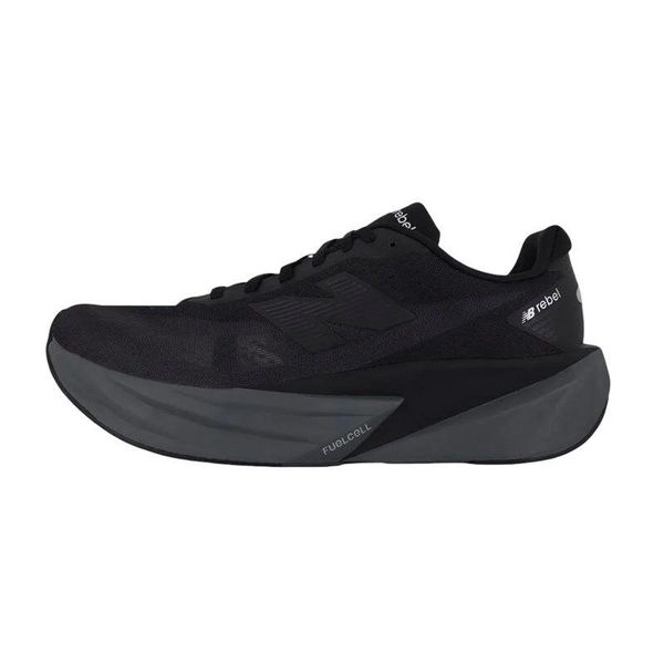Buty do biegania New Balance FuelCell Rebel v5 Czarne. Czarne obuwie do biegania damskie New Balance. Za 664.30 zł.