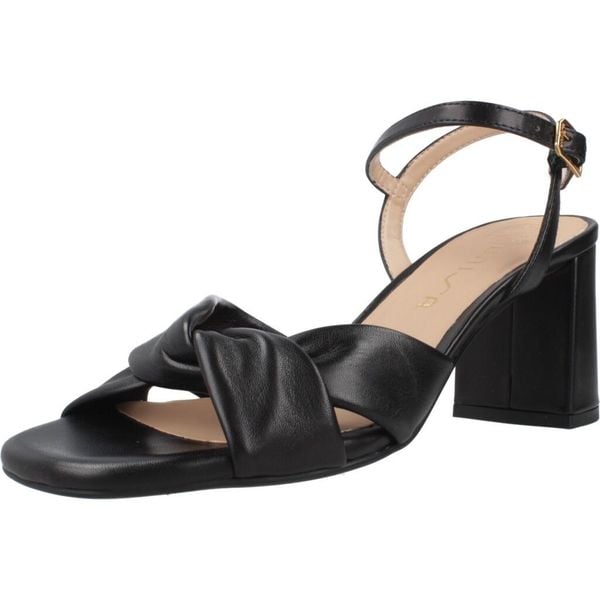 Sandały UNISA MEDWAY NTO Czarny. Czarne obuwie trekkingowe damskie Unisa, bez wzorów, ze skóry, bez obcasa. Za 463.99 zł.