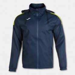 Kurtka wiatroszczelna Joma Trivor. Czarne kurtki męskie Joma, s, bez wzorów, z materiału, bez kaptura. Za 288.00 zł.