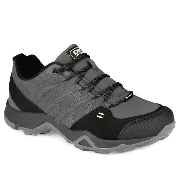 Buty męskie sportowe trekingowe DK SWAT. Czarne buty sportowe na co dzień męskie DK, bez zapięcia, trekkingowe. W wyprzedaży za 159.00 zł.